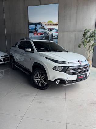 FIAT TORO 2.0 16V TURBO DIESEL VOLCANO 4WD AT9
